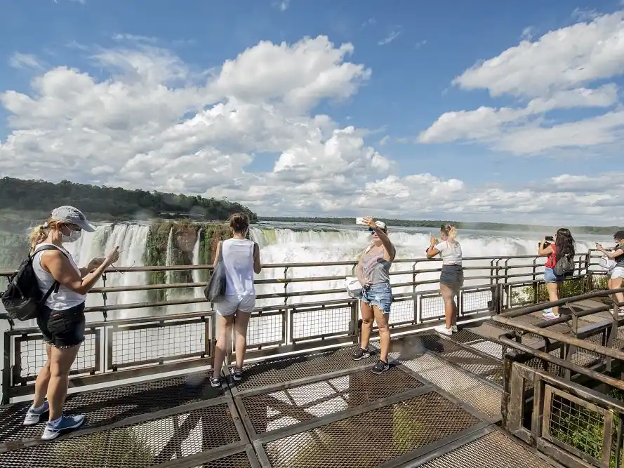 Cuándo hay fin de semana largo en marzo y qué días caen los feriados