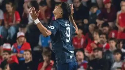 Arce fue autor del primer gol.