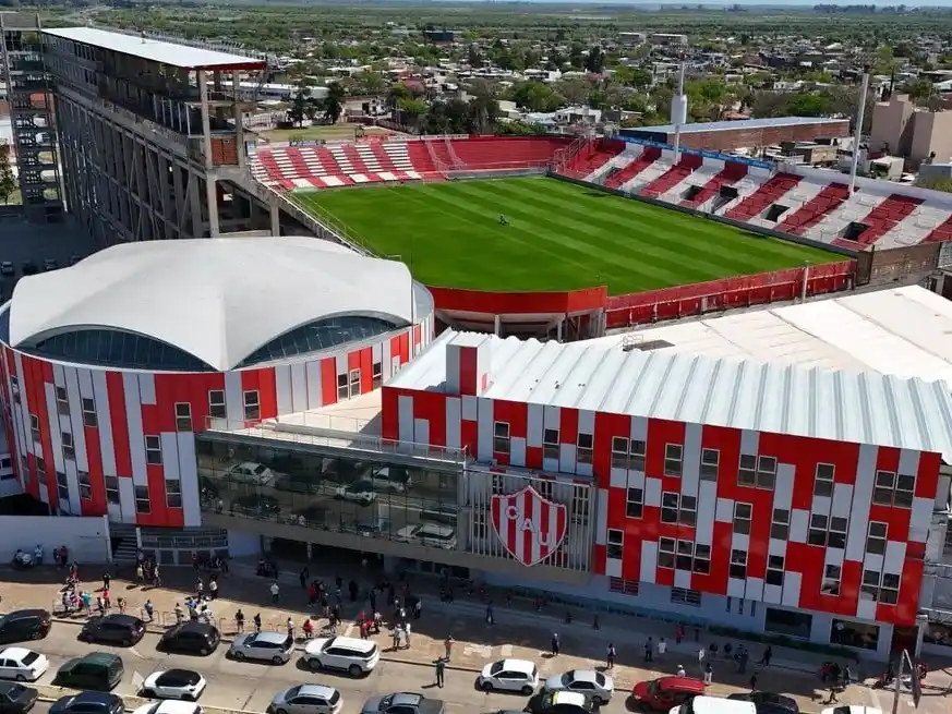 El sábado a las 17:30, el Tatengue y Centenario definen al campeón 2025 de la Copa Santa Fe.