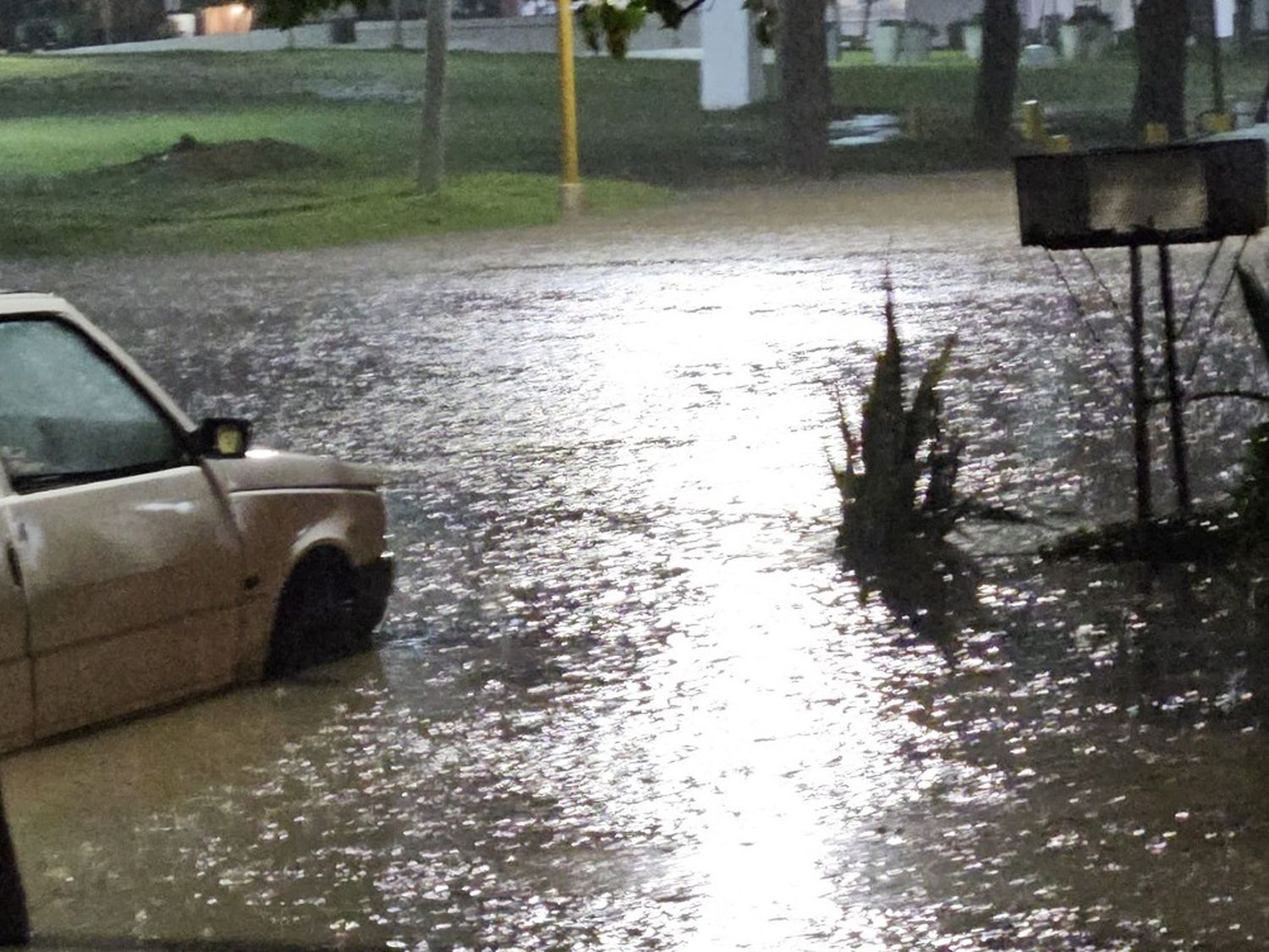 Vera enfrenta desafíos: 117 evacuados y esfuerzos de rescate en marcha