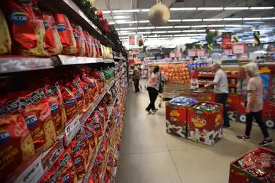 Los productos navideños llegan con subas moderadas