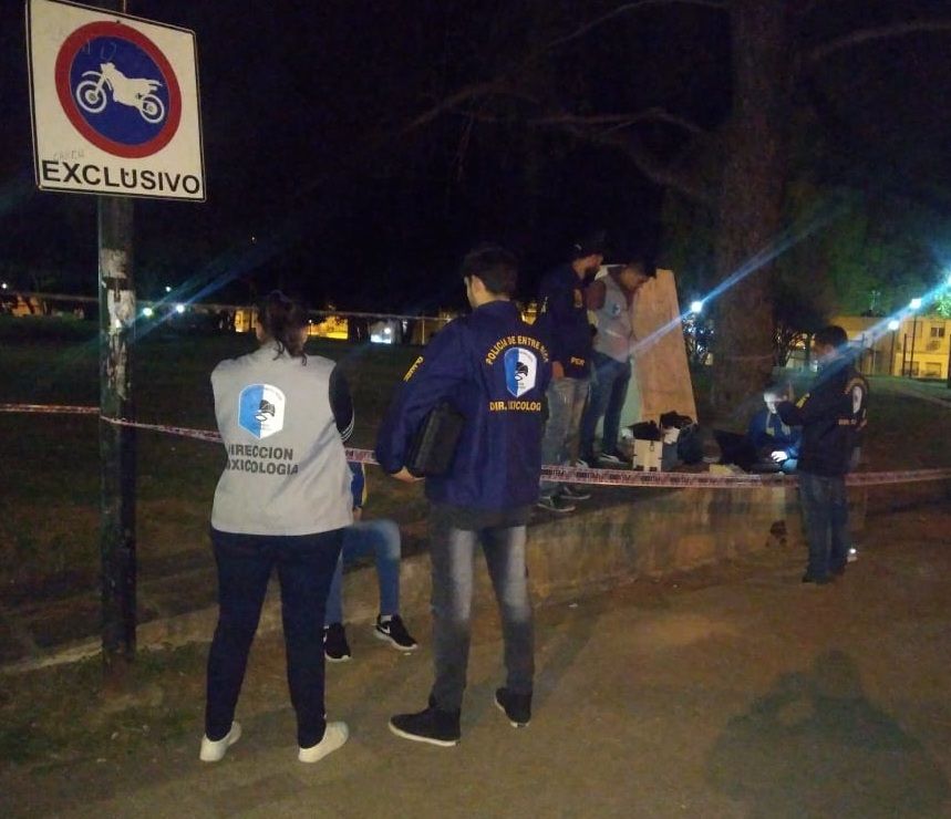 En Paraná detuvieron a un adolescente que vendía droga en una plaza