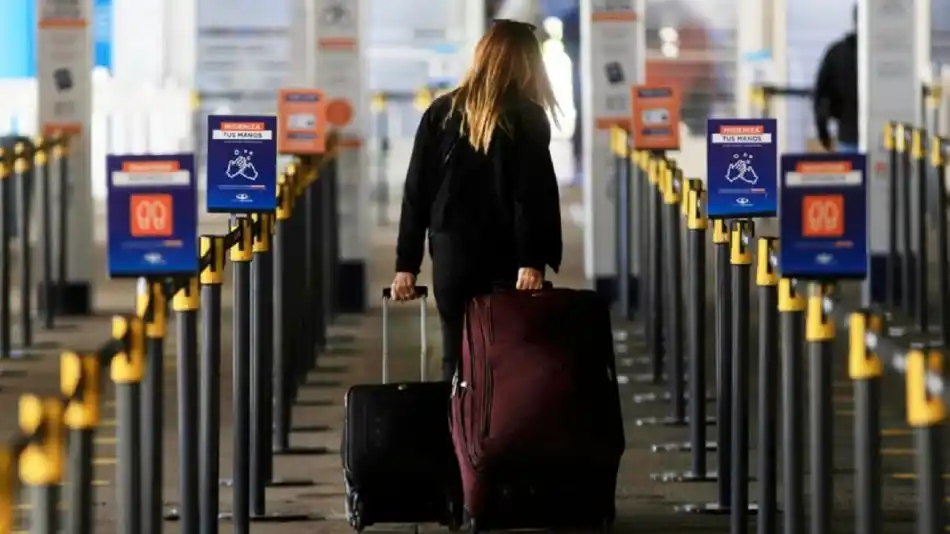 Vacunación Covid: La Provincia habilitó cuarta dosis libre para personas que deban viajar al exterior