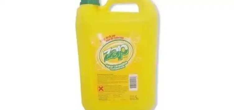 ANMAT prohibió el uso y comercialización de una marca de lavandina