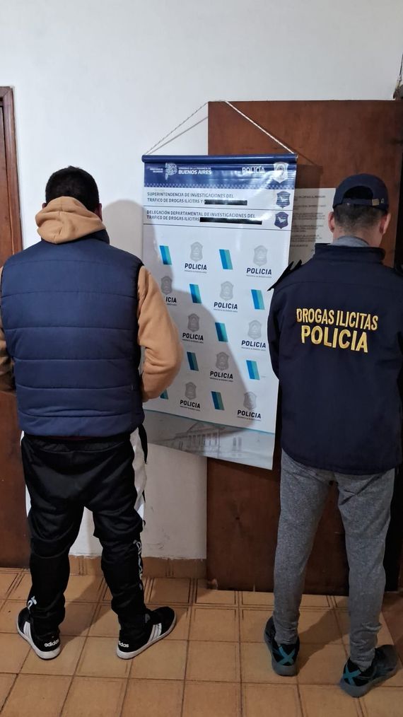 Aprehendieron a tres personas tras un operativo antidroga