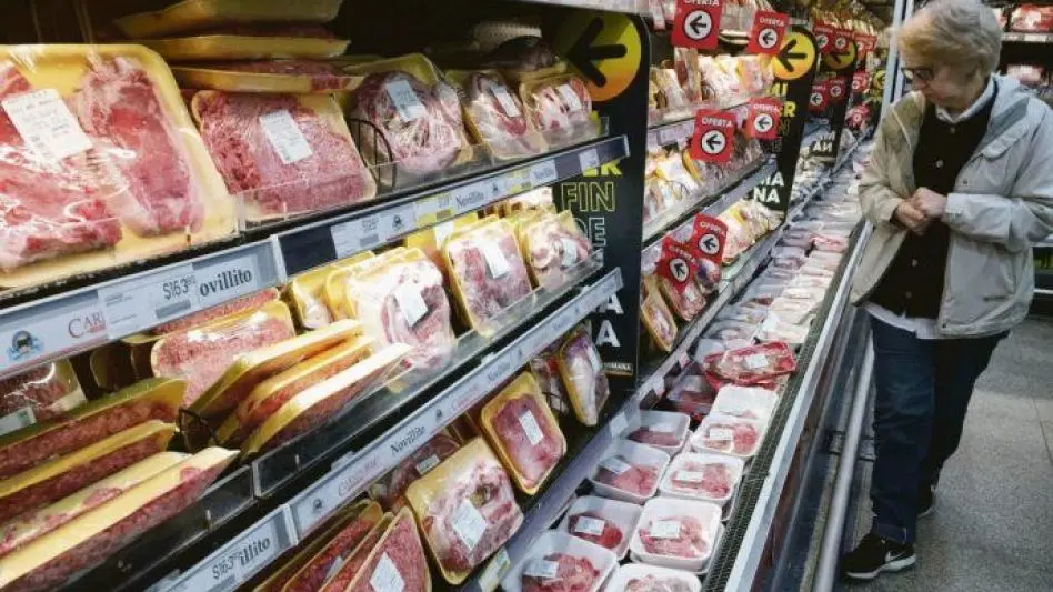 Para contener los precios, prohíben exportar siete cortes de carne