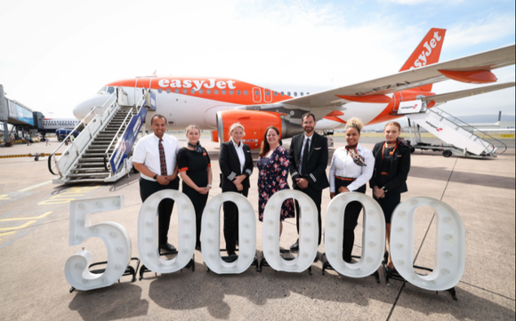 easyJet: medio millón de pasajeros transportados en Belfast City