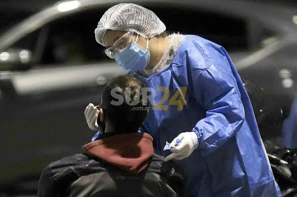 Covid: tras el pico de contagios de ayer, los casos volvieron a normalizarse en la región