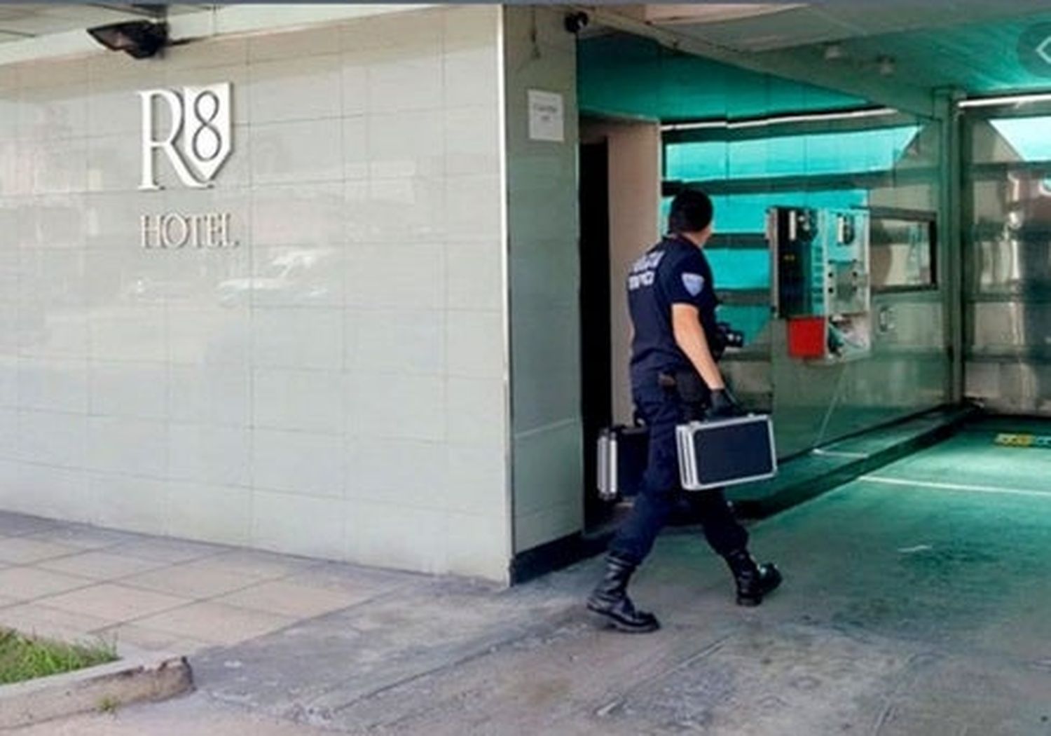 El novio de la mujer estrangulada escapó 15 minutos antes del hallazgo del cuerpo