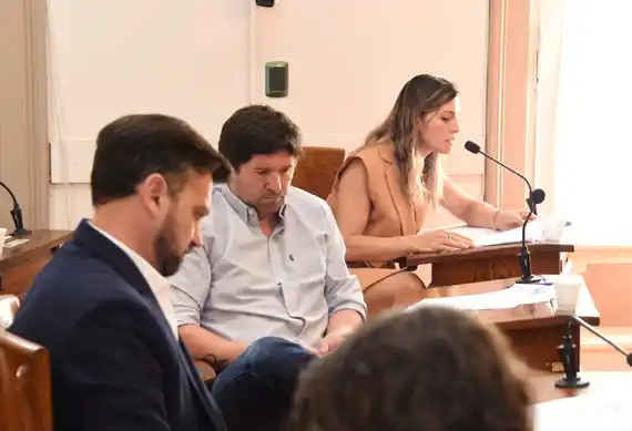 El Legislativo coronó el capítulo de las motos por unanimidad y con una versión mejorada de la norma