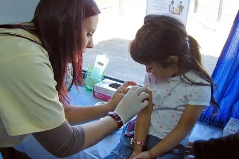A pesar de la época del año, se continúa con la campaña de vacunación antigripal