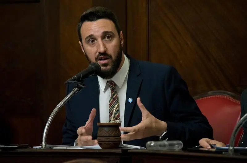 Ley Impositiva: "Demostramos que se puede hacer política de consenso” dijo Senador opositor