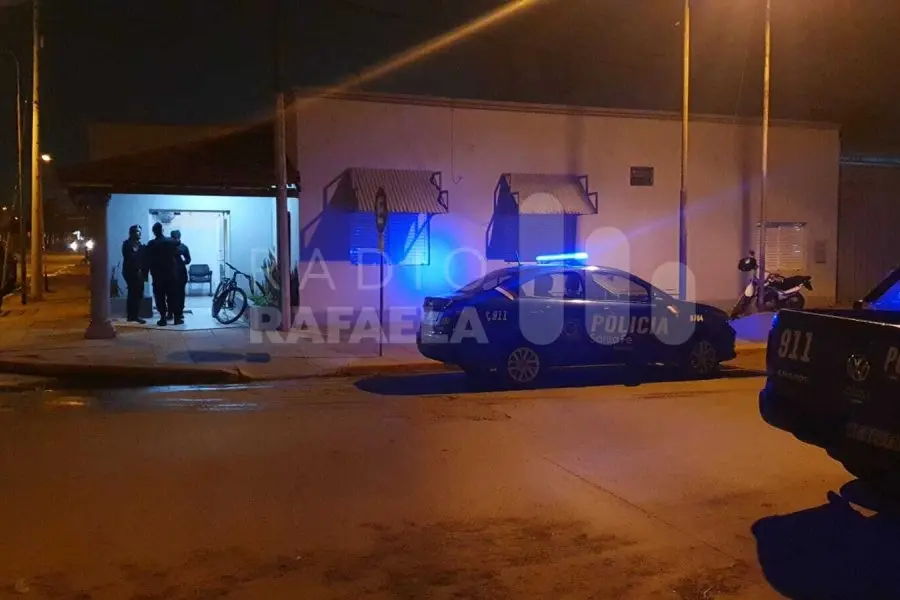 Le tiraron con de todo a la policía que en un efectivo labor recuperó una bicicleta