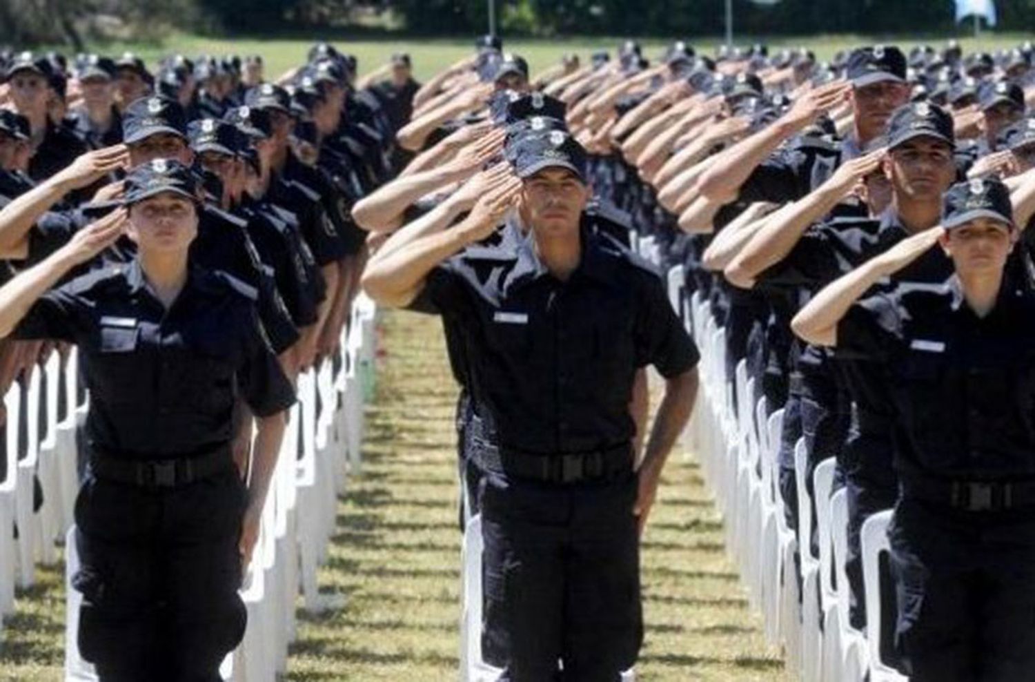 La Provincia amplió la edad de ingreso de los cadetes a la Policía bonaerense