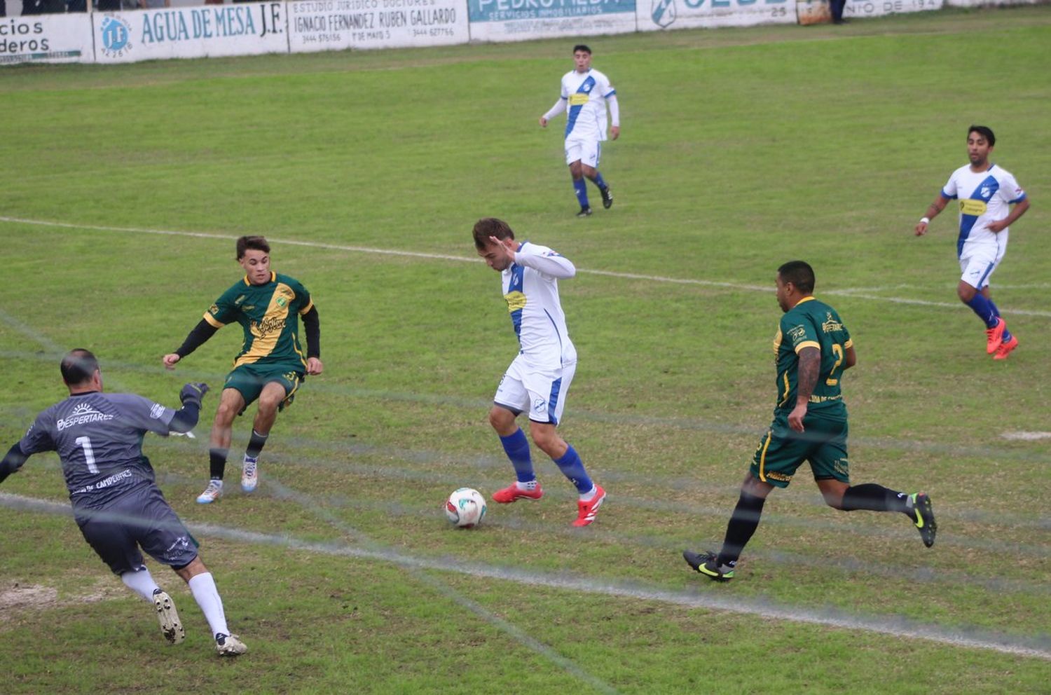 Libertad y Urquiza no se sacaron  ventajas empate 1 a 1