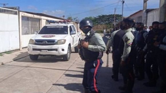 FUE SU HERMANO quien mandó a matar a la estudiante de medicina y a su propia madre en Carabobo