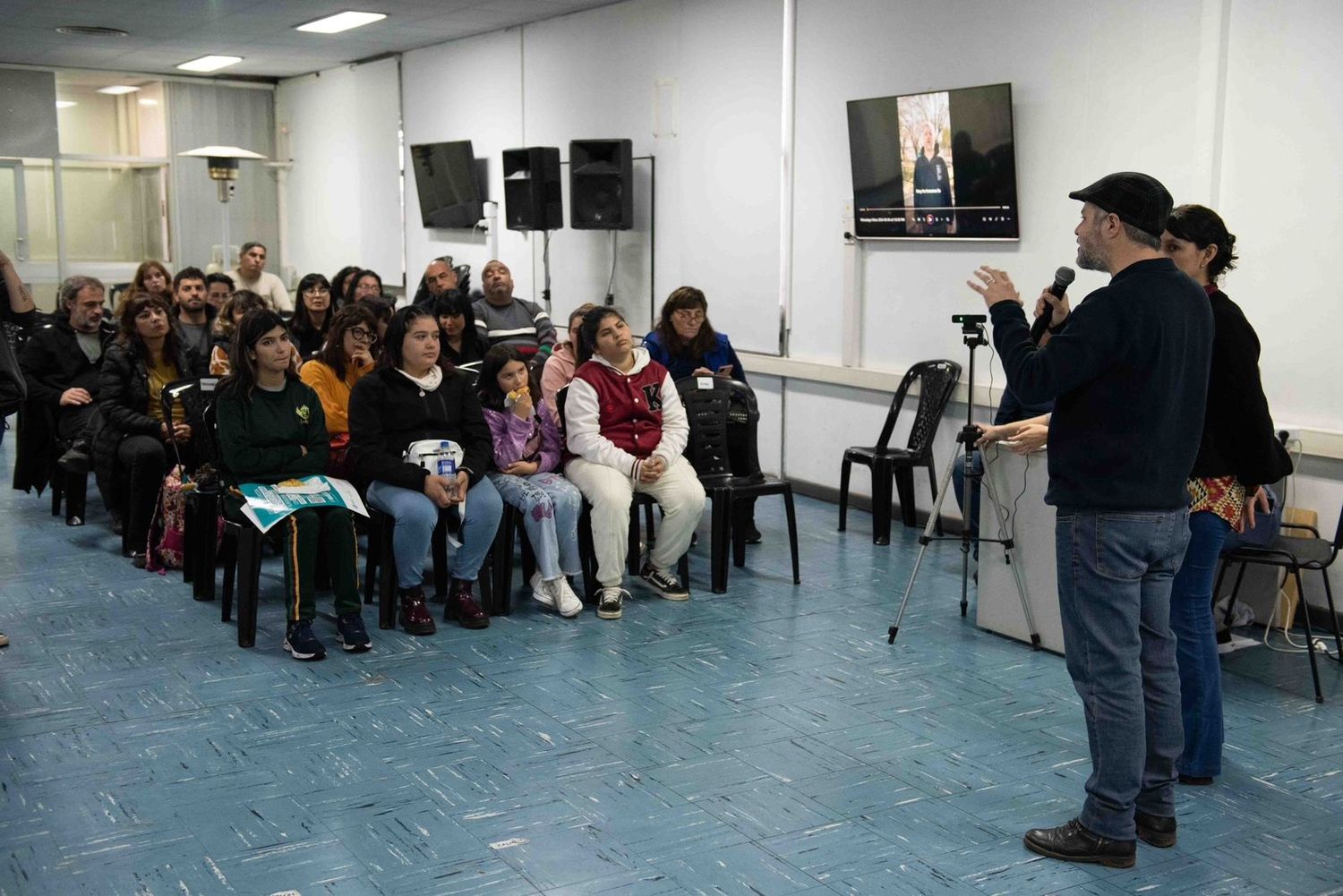 Conformaron una mesa de trabajo para prevenir apuestas online en los jóvenes