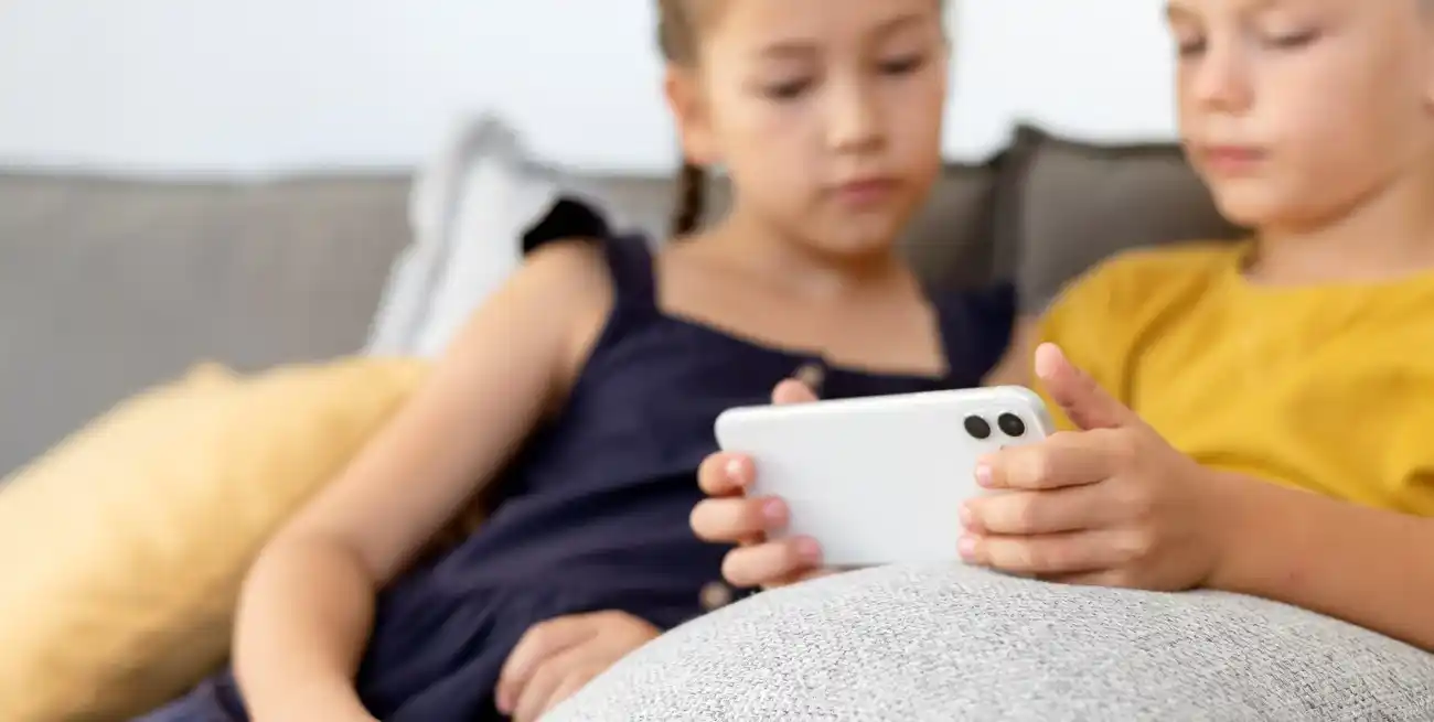 Portugal se suma a España y Australia en la prohibición de redes sociales para menores de 16 años.