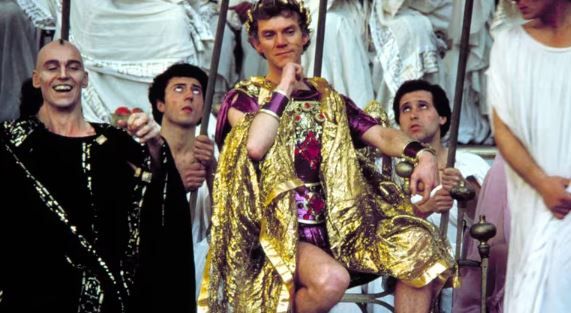 caligula - 5