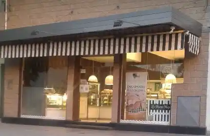 El teléfono de WhatsApp de La Buena Moza, de la sucursal de Pellegrini 1924, continúa hackeado.