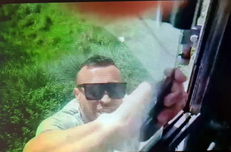 Chofer de micros denunció un violento ataque, con insultos, amenazas y golpes a un colectivo