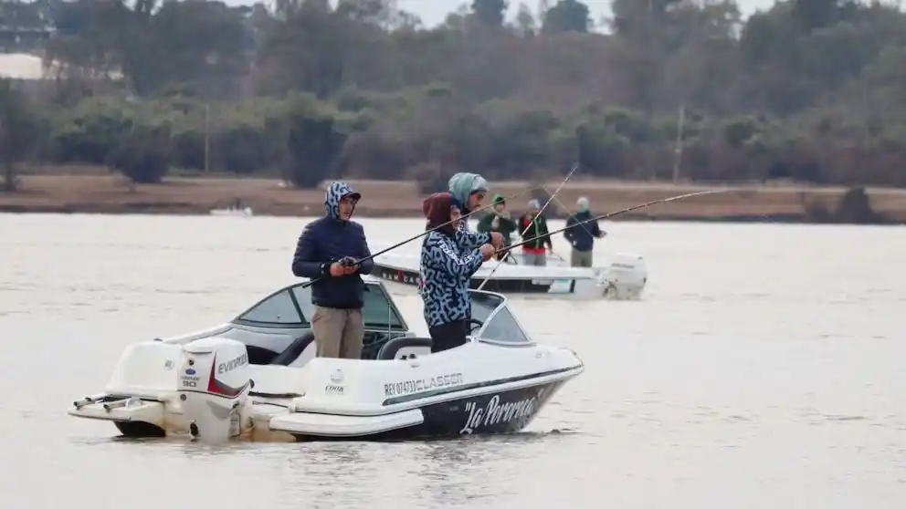 Fiesta Argentina Pesca del Bagre Amarillo en la Tortuga Alegre