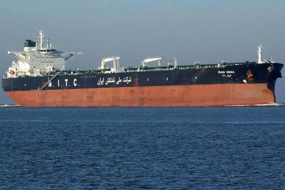 LO QUE TRAE EL SUPERTANQUERO iraní que llegó a Venezuela la semana pasada (+Detalles)