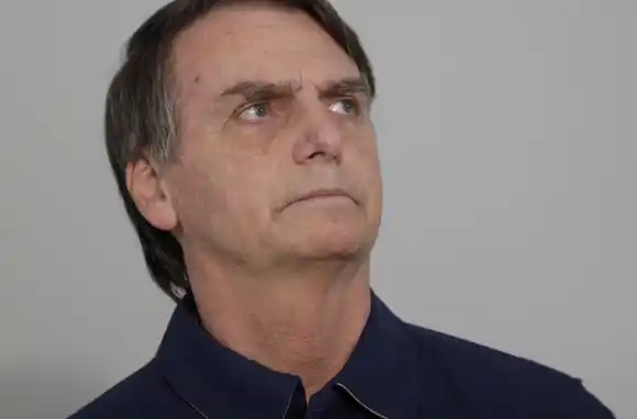 Mejora la salud del ex presidente brasileño Jair Bolsonaro