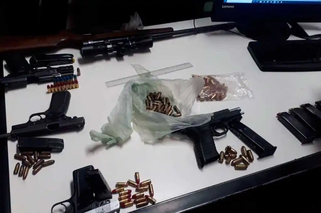 Arsenal en una casa en la zona norte de la capital santafesina