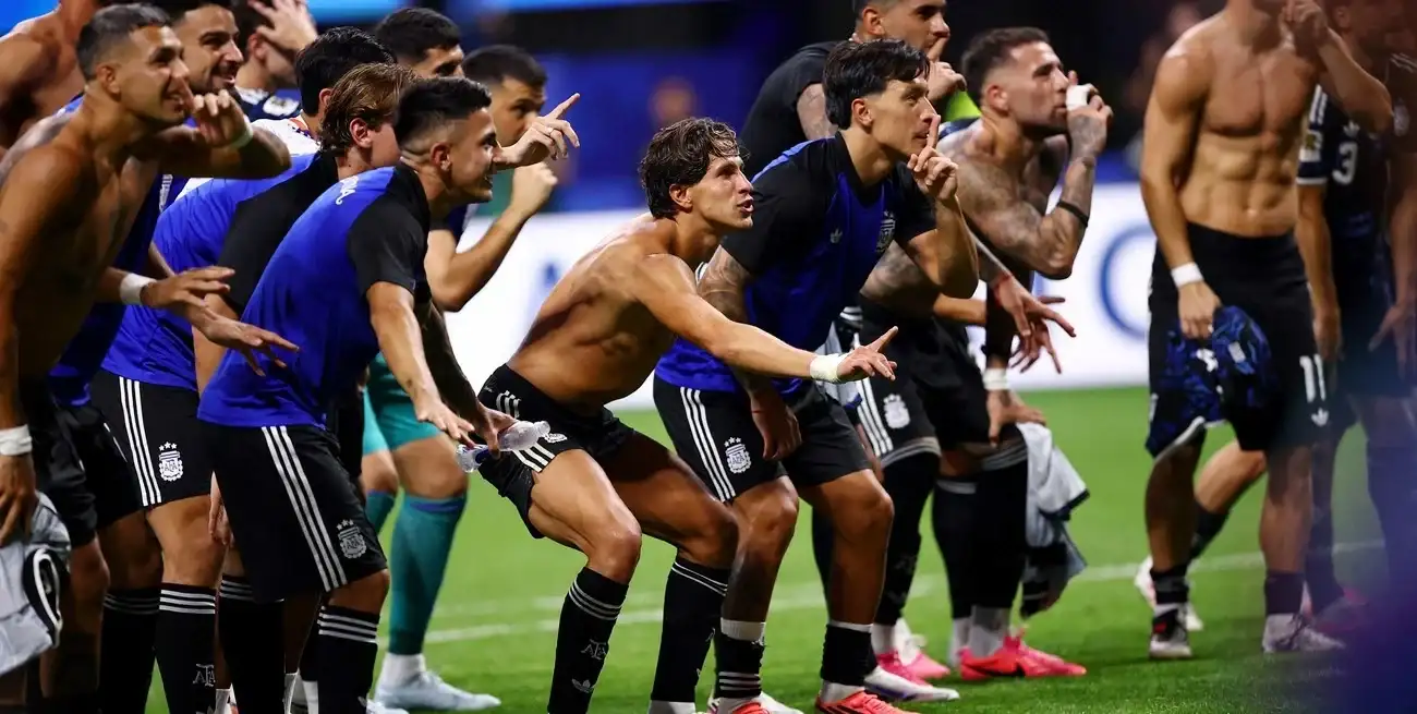 ¡Somos finalistas! Argentina necesitó 7 minutos para ganar el clásico contra Inglaterra