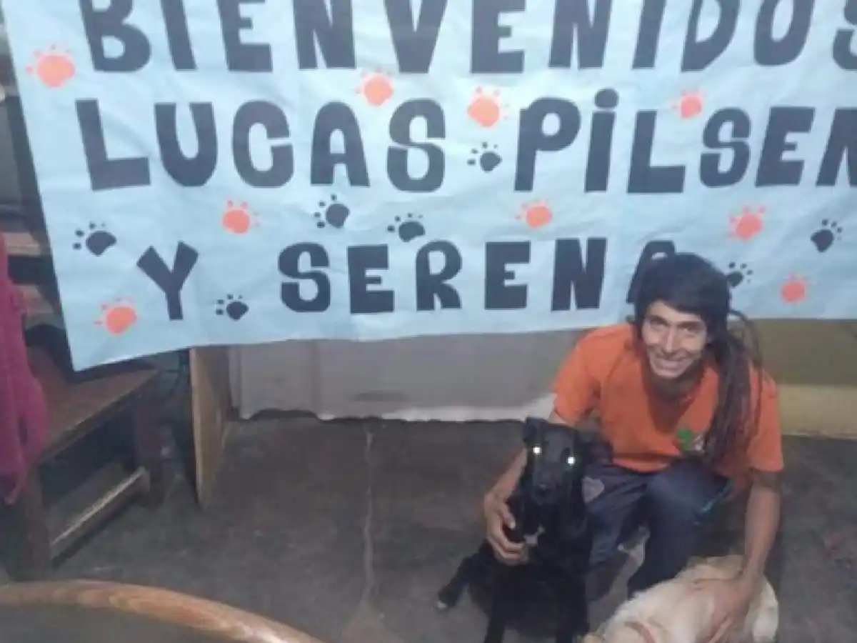 El joven que viajaba “a dedo” desde Jujuy junto a sus perros logró llegar a Mendoza