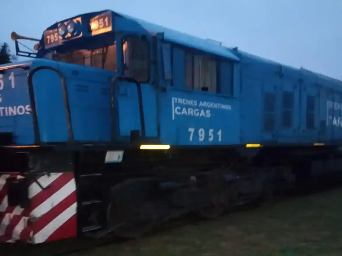 Descarriló un tren con 28 vagones en Entre Ríos: no hubo heridos