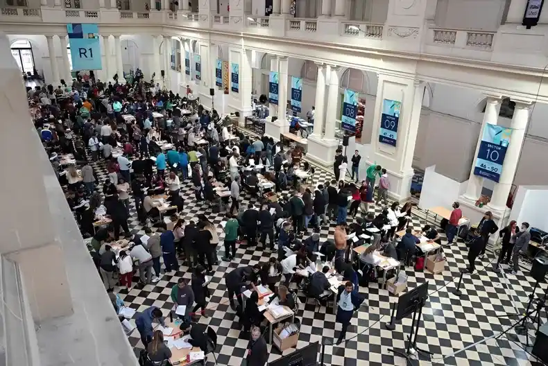 Comenzó el escrutinio definitivo de las elecciones bonaerenses