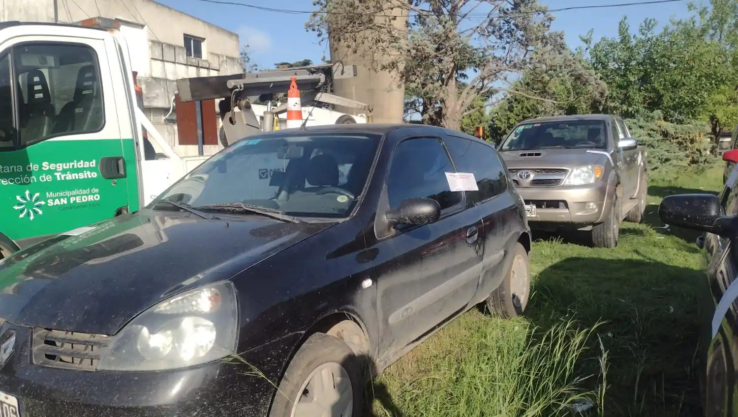 Los vehículos fueron trasladados a depósito.