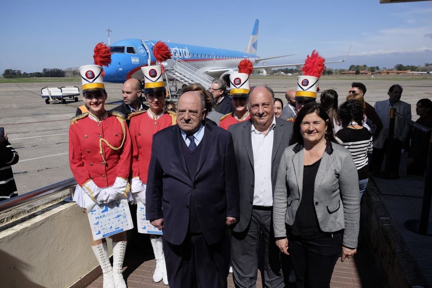 Aerolíneas Argentinas arrancó la temporada de vuelos desde el interior a Mar del Plata