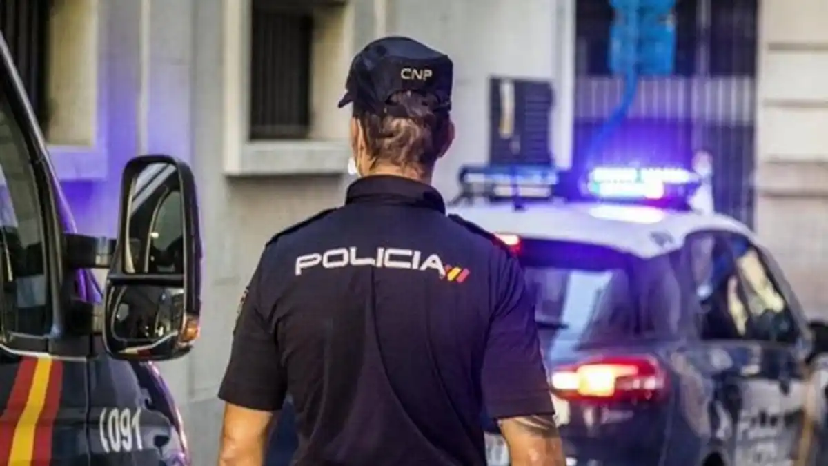 ¡TERRORISMO! ESTALLA SOBRE BOMBA en embajada de Ucrania en España