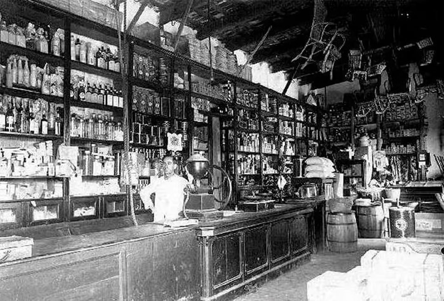 El Tandil de antaño: comercios, personajes y anécdotas de una época turbulenta