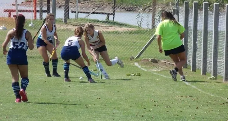 Tres triunfos y una derrota para Náutico en el debut