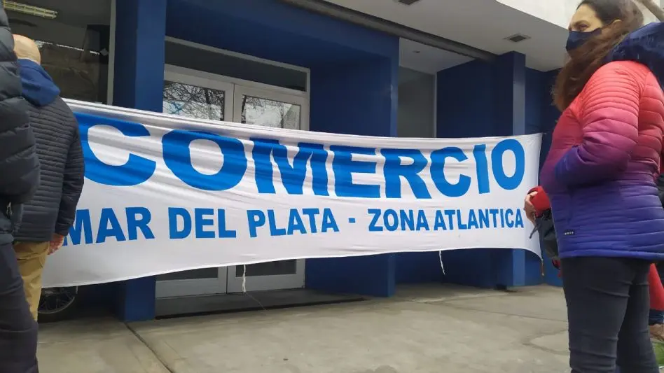 Empleados de Comercio en alerta por el despido de una delegada gremial 