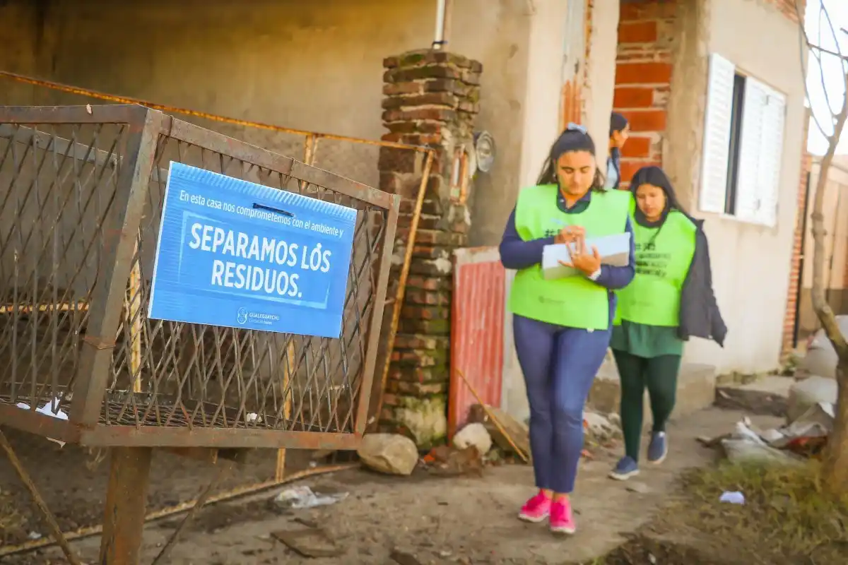 Notifican a hogares que no realizan de forma correcta la separación de residuos