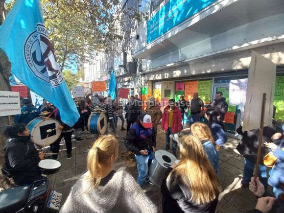 Los Municipales rechazaron el ofrecimiento del Ejecutivo local