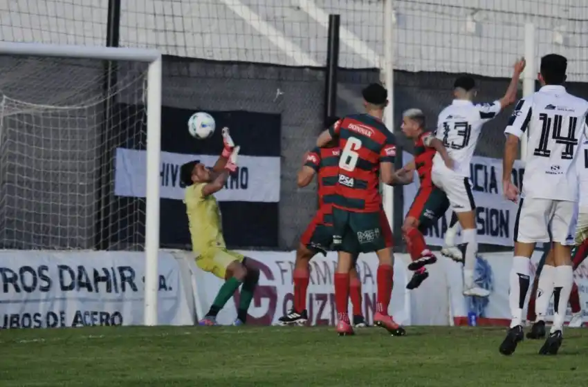 Círculo perdió en Bahía Blanca y sigue en la última posición