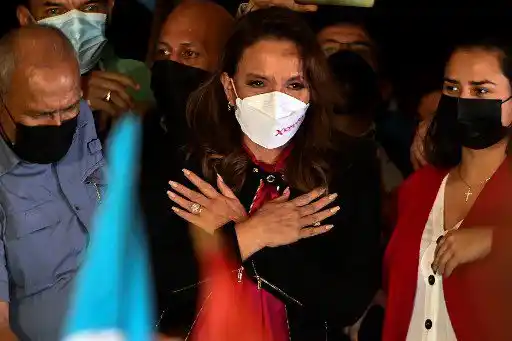 ¡EN MEDIO DE CRISIS POLÍTICA! Xiomara Castro asume la presidencia de Honduras este jueves