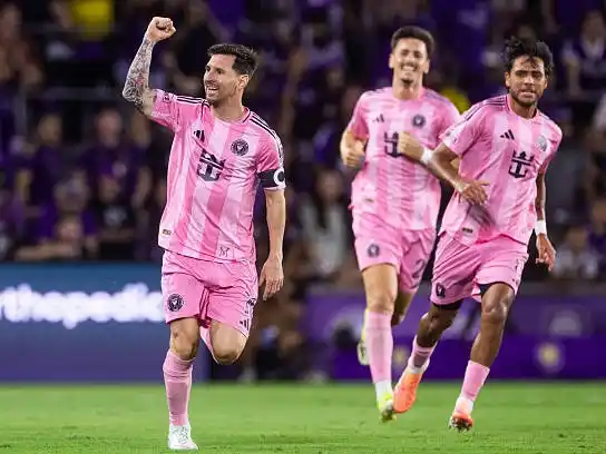 Doblete de Messi en el triunfo sobre Orlando City