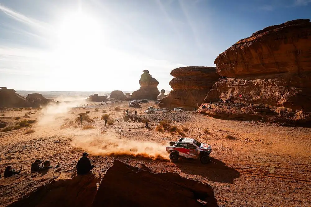 El Dakar 2026, 48ª edición, comenzó hoy y culminará el sábado 17.