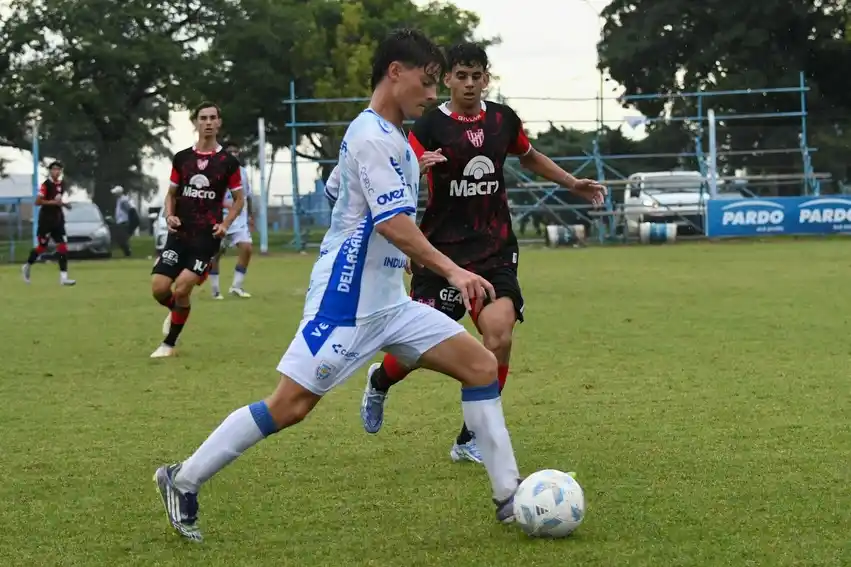La Crema enfrentó a Instituto de Cba. Foto: Prensa AR