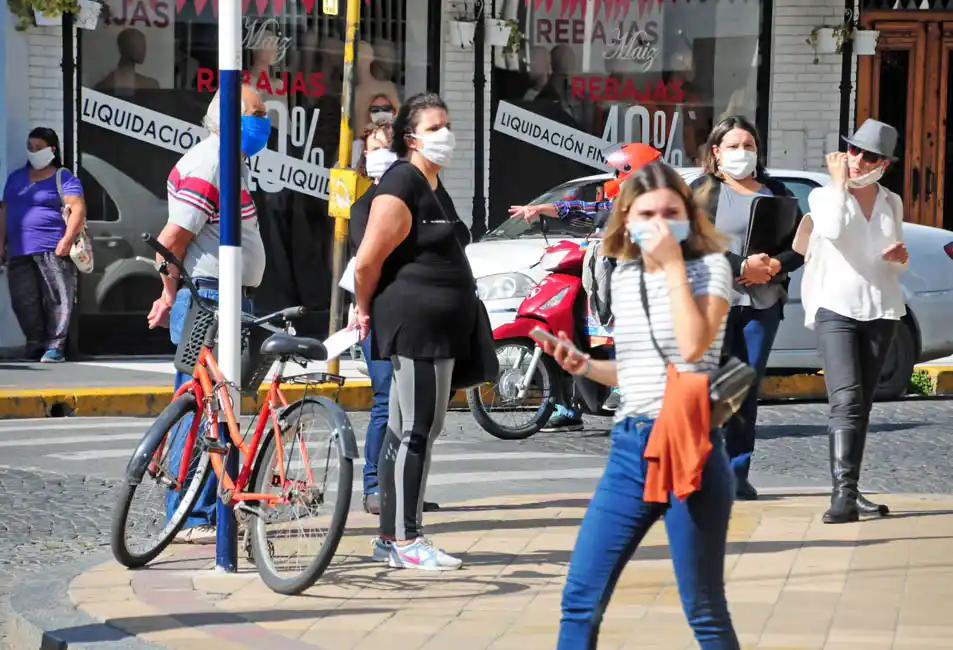 La piel, el barbijo y el alcohol en gel | Buenas y Santas