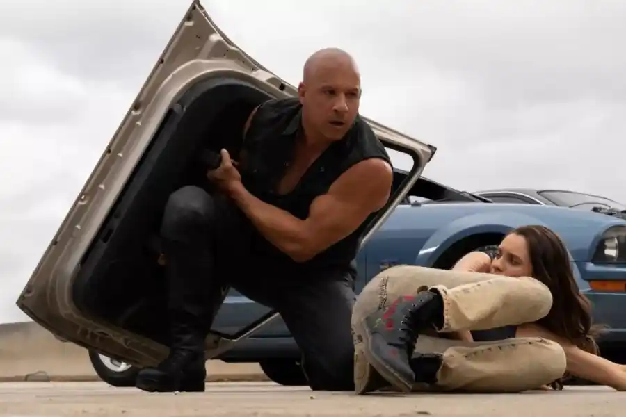 “Rápidos y furiosos X”