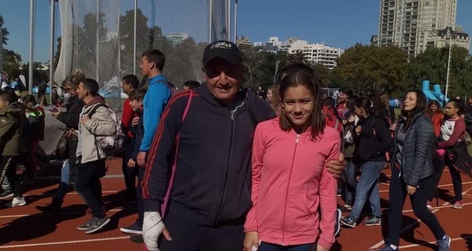 En el CeNARD, Candela Raviola fue evaluada y charló con dos nadadores olímpicos