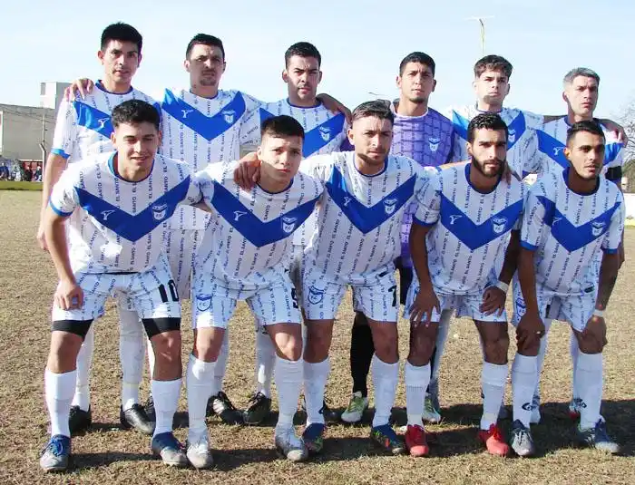 El sábado, Libertad � San Lorenzo.  El domingo, Santa María � La Bianca